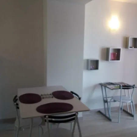 Les Lierres Apartamento