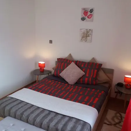 Les Lierres Apartamento